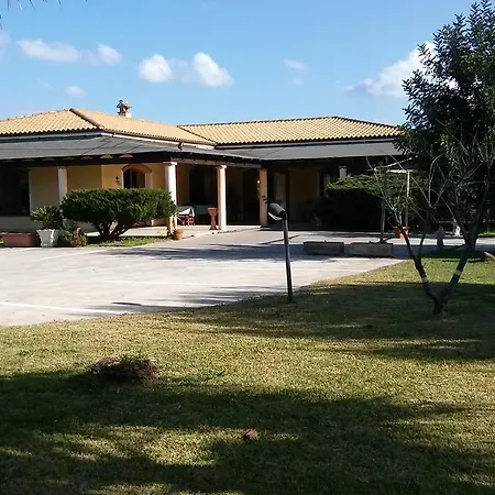 Perda Rubia 3* San Giovanni Suèrgiu